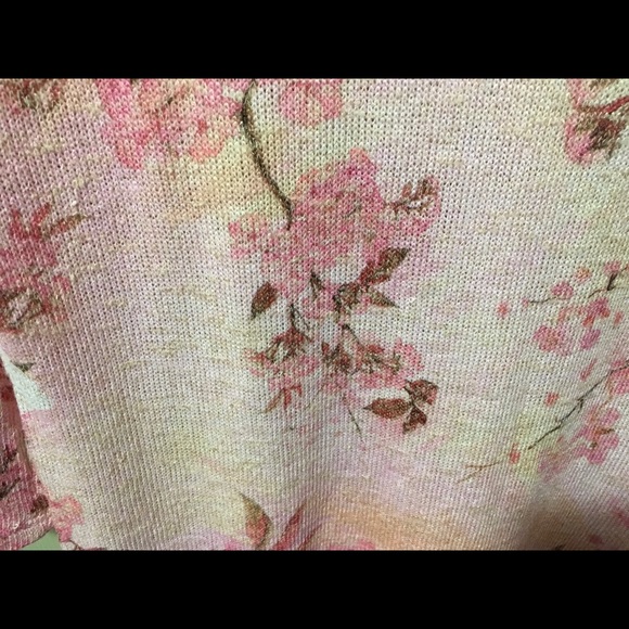 Top - Picture 5 of 5